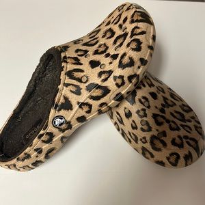 Used Crocs Good Condition